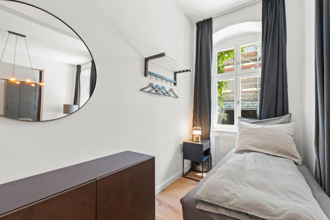 The Strassburger, Stylish 3 Bedroom Apartment In Downtown Berlin Exterior photo