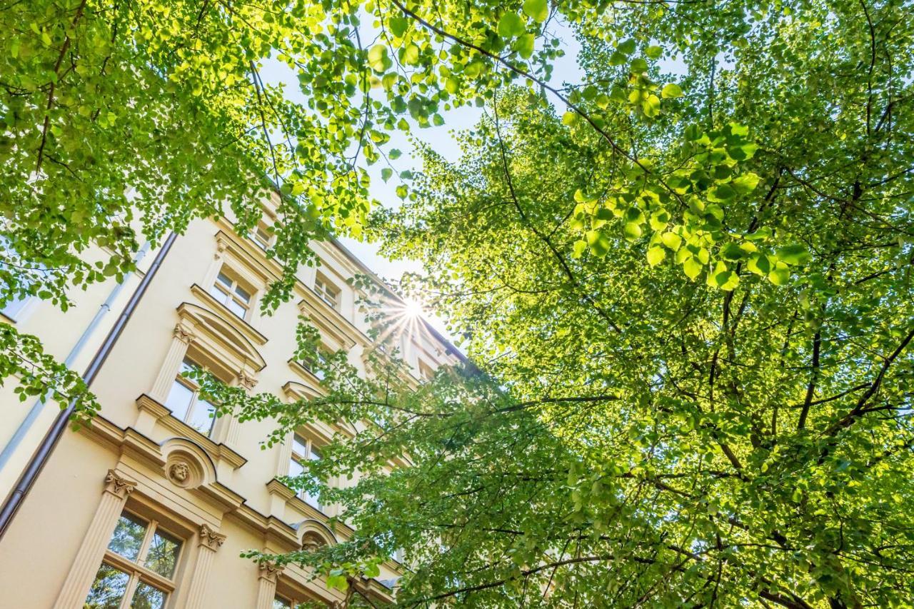 The Strassburger, Stylish 3 Bedroom Apartment In Downtown Berlin Exterior photo